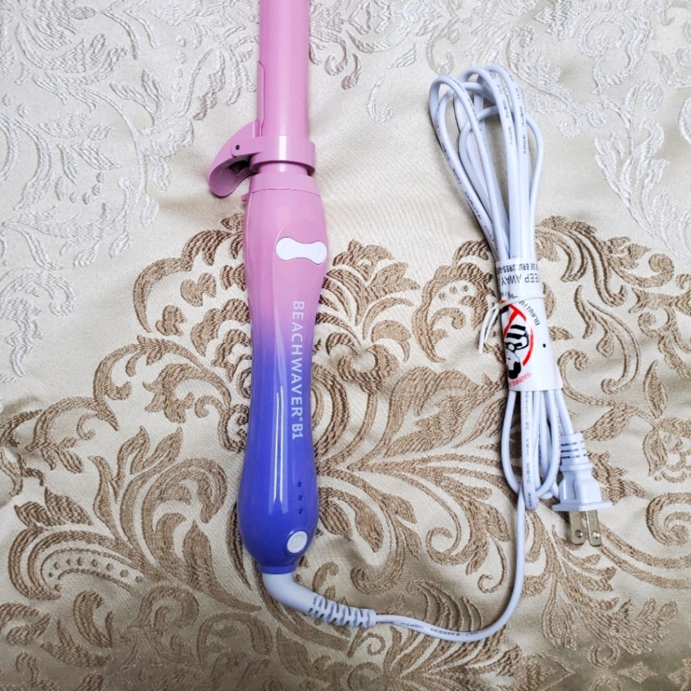 Beachwaver 1.25 rotating curling wand